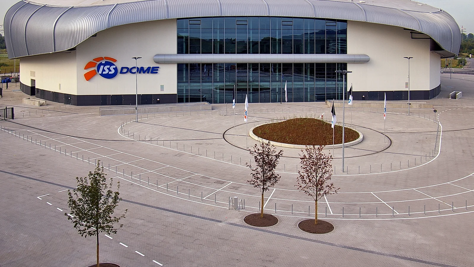 Exterior of the Düsseldorf arena now known as PSD Bank Dome
